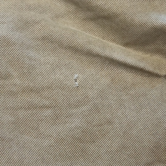 American Eagle Classic Distressed Shorts - Picture 13 of 13